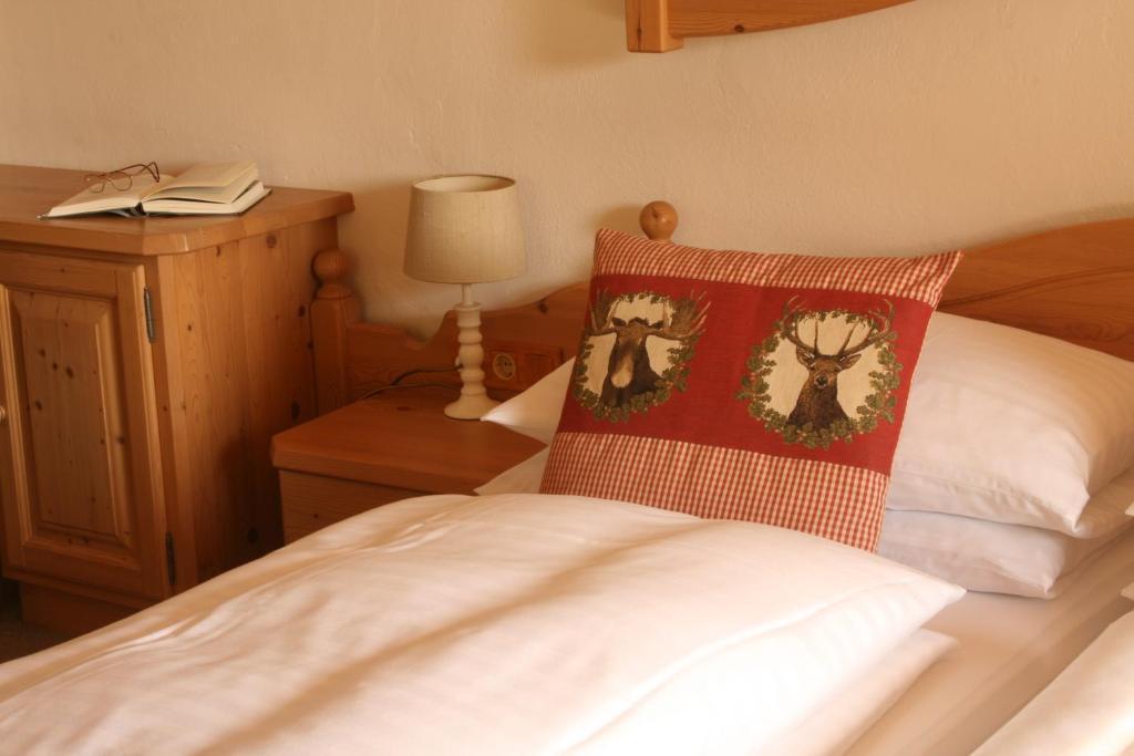 Pension Enzian Saalbach-Hinterglemm Exterior photo