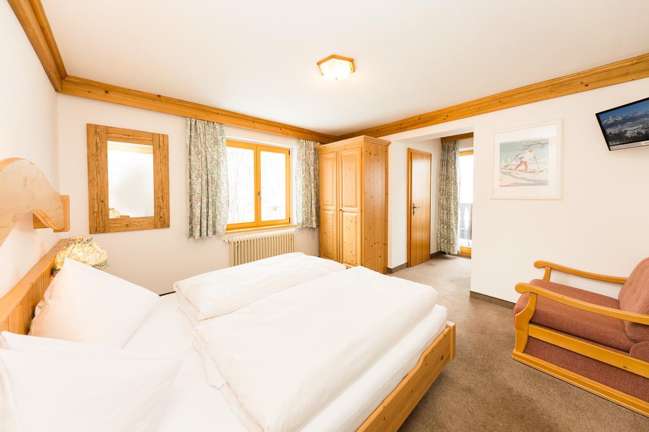Pension Enzian Saalbach-Hinterglemm Exterior photo