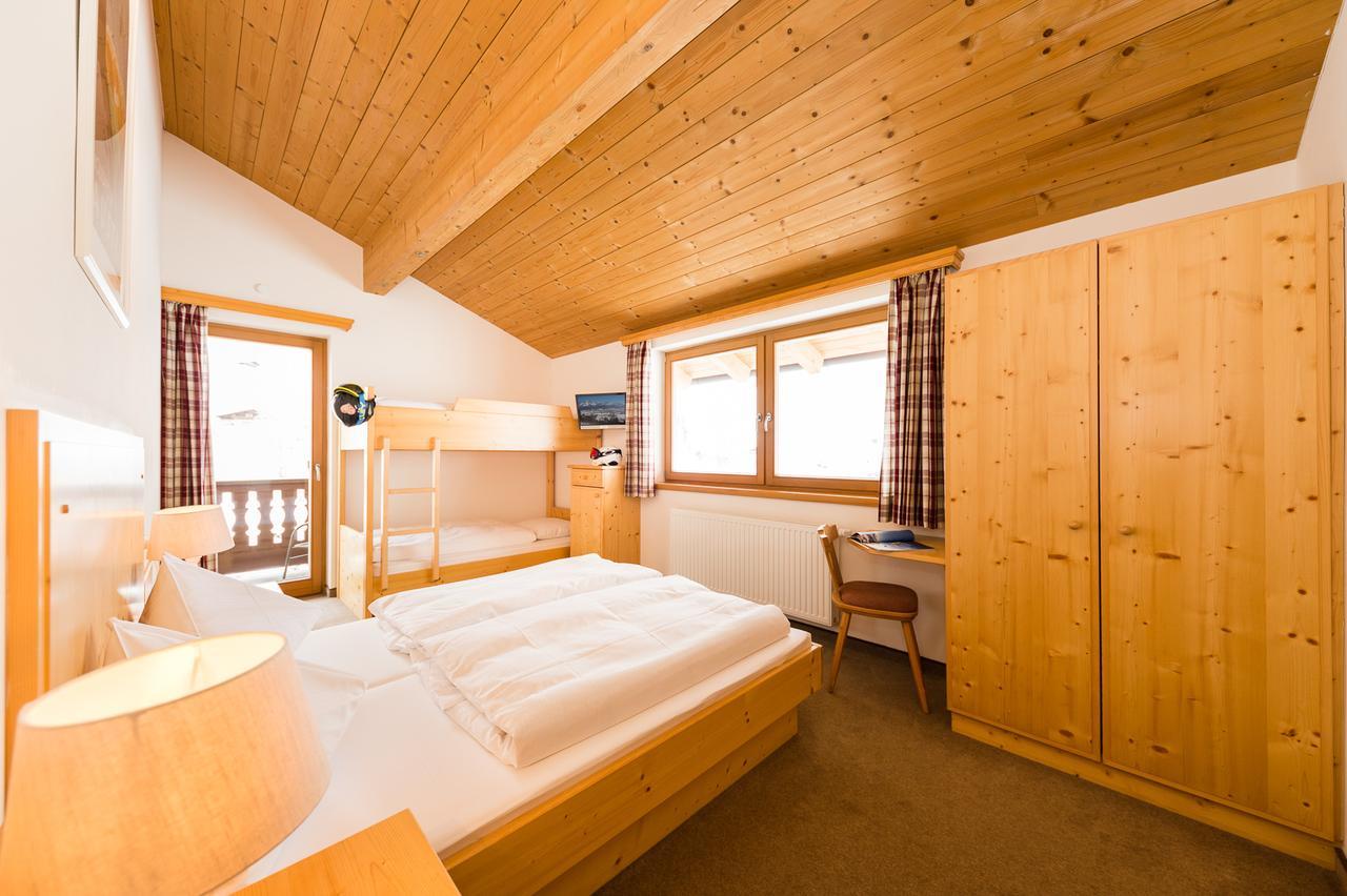 Pension Enzian Saalbach-Hinterglemm Exterior photo